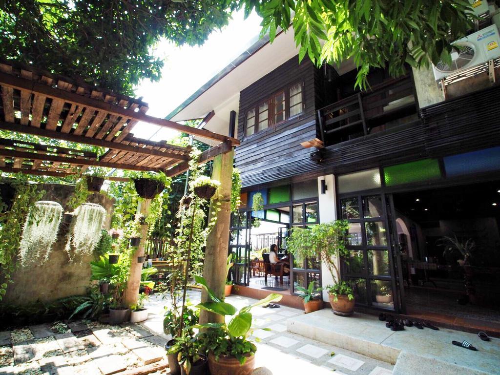 Pround Nan Cottage Экстерьер фото